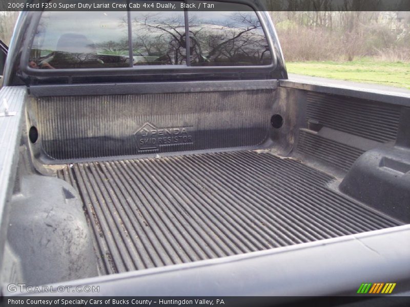 Black / Tan 2006 Ford F350 Super Duty Lariat Crew Cab 4x4 Dually