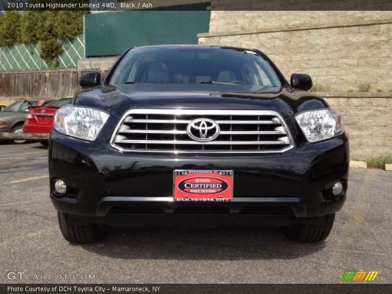 Black / Ash 2010 Toyota Highlander Limited 4WD