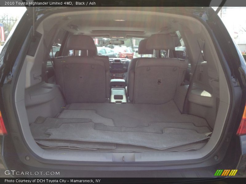 Black / Ash 2010 Toyota Highlander Limited 4WD