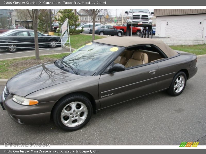 Front 3/4 View of 2000 Sebring JXi Convertible