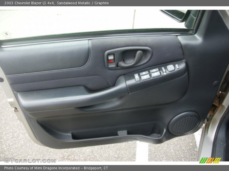 Sandalwood Metallic / Graphite 2003 Chevrolet Blazer LS 4x4