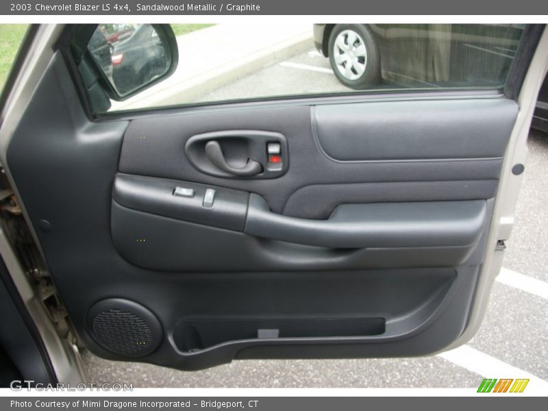 Sandalwood Metallic / Graphite 2003 Chevrolet Blazer LS 4x4