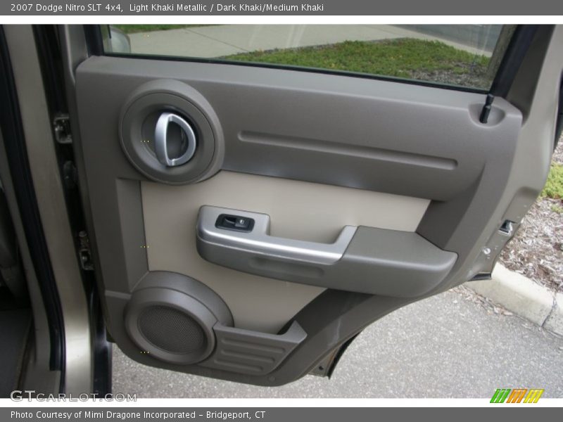 Light Khaki Metallic / Dark Khaki/Medium Khaki 2007 Dodge Nitro SLT 4x4