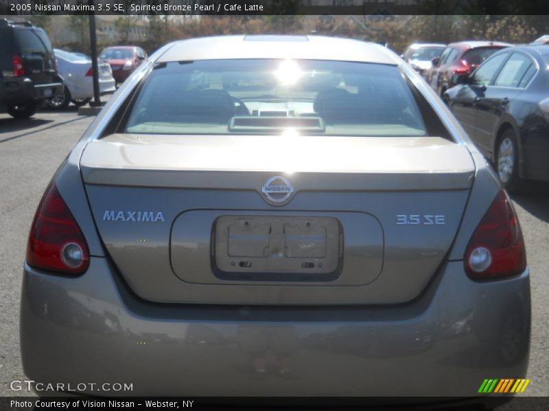 Spirited Bronze Pearl / Cafe Latte 2005 Nissan Maxima 3.5 SE