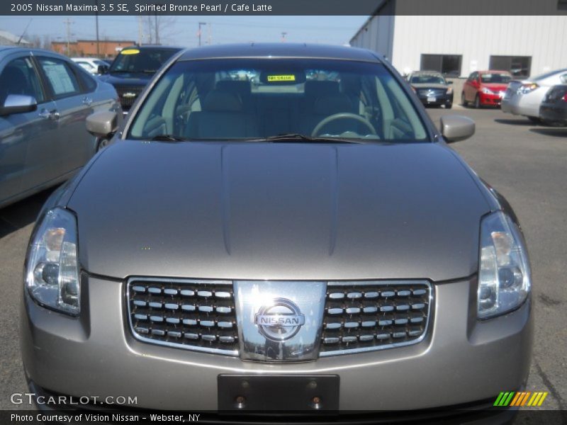 Spirited Bronze Pearl / Cafe Latte 2005 Nissan Maxima 3.5 SE