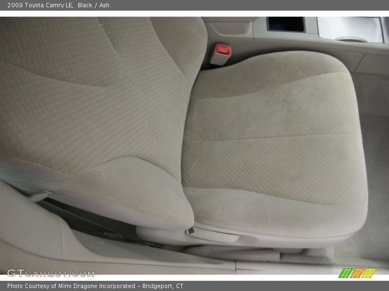 Black / Ash 2009 Toyota Camry LE