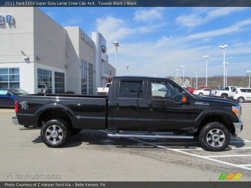 Tuxedo Black / Black 2011 Ford F350 Super Duty Lariat Crew Cab 4x4