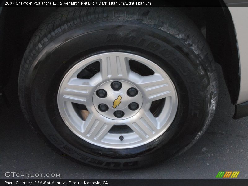 Silver Birch Metallic / Dark Titanium/Light Titanium 2007 Chevrolet Avalanche LS
