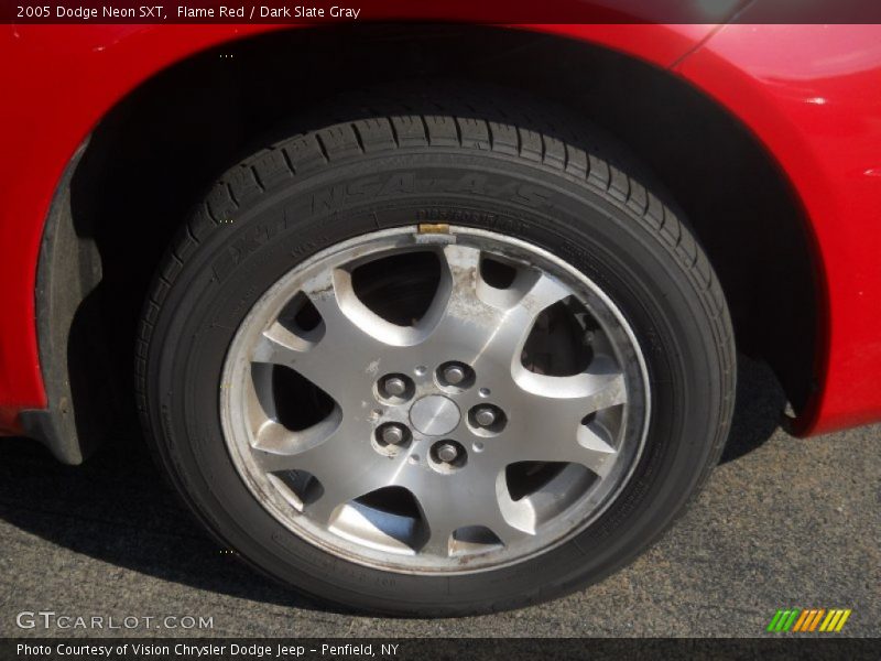 Flame Red / Dark Slate Gray 2005 Dodge Neon SXT