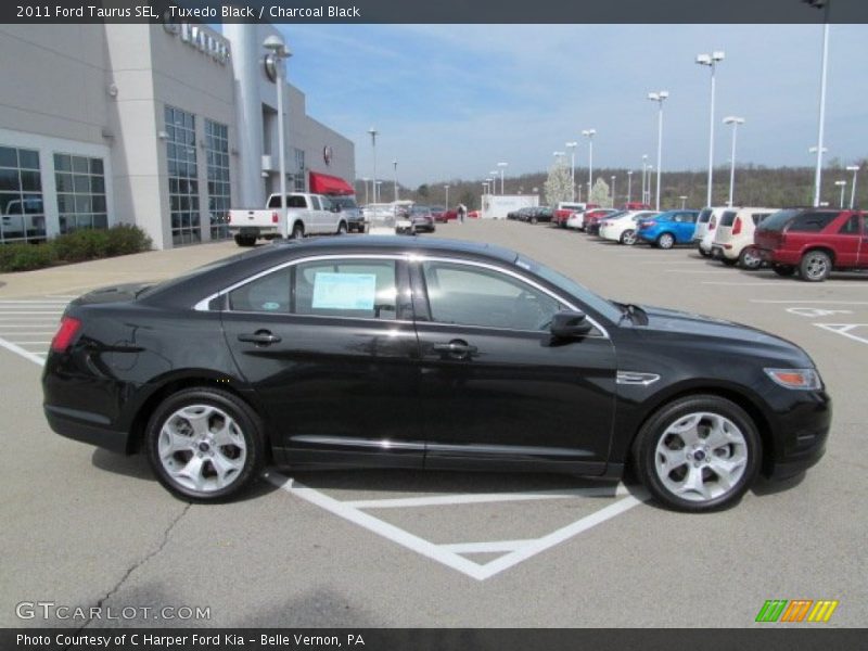  2011 Taurus SEL Tuxedo Black
