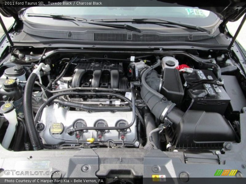 Tuxedo Black / Charcoal Black 2011 Ford Taurus SEL