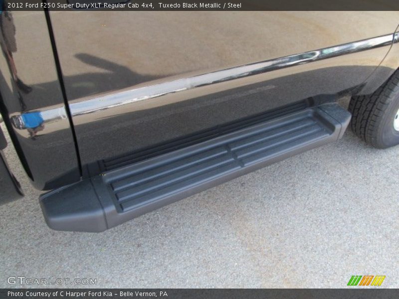 Tuxedo Black Metallic / Steel 2012 Ford F250 Super Duty XLT Regular Cab 4x4