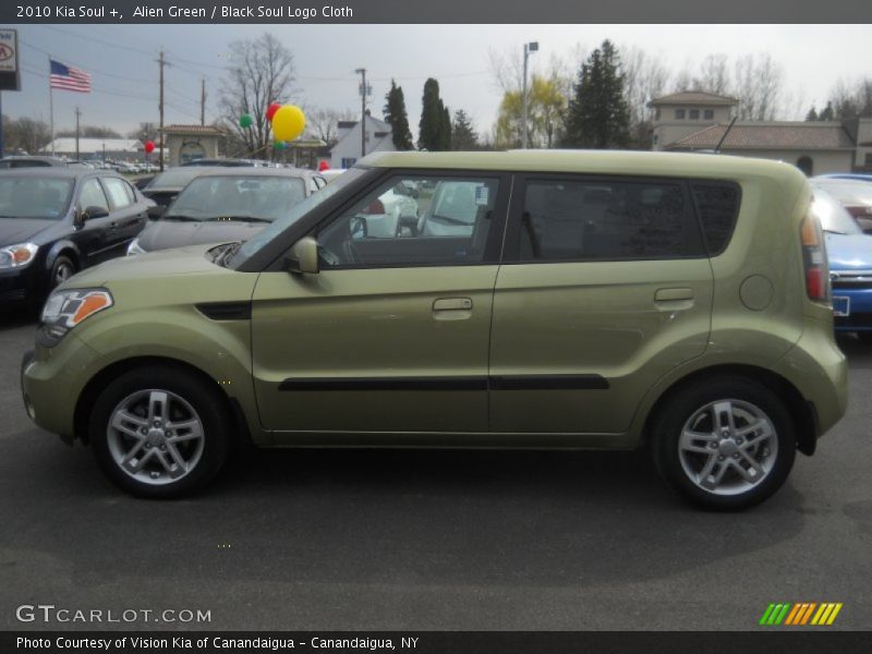 Alien Green / Black Soul Logo Cloth 2010 Kia Soul +