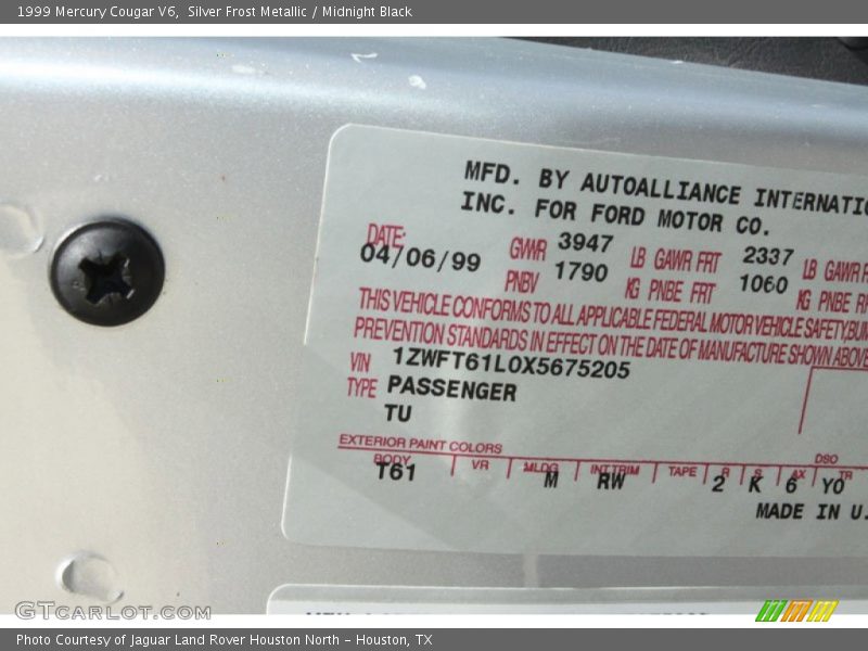 Silver Frost Metallic / Midnight Black 1999 Mercury Cougar V6