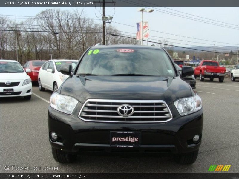Black / Ash 2010 Toyota Highlander Limited 4WD