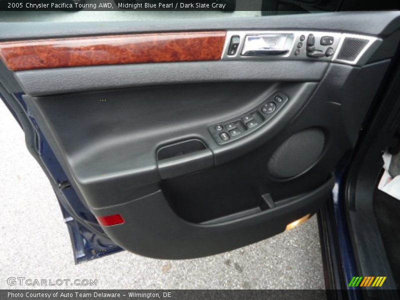 Midnight Blue Pearl / Dark Slate Gray 2005 Chrysler Pacifica Touring AWD