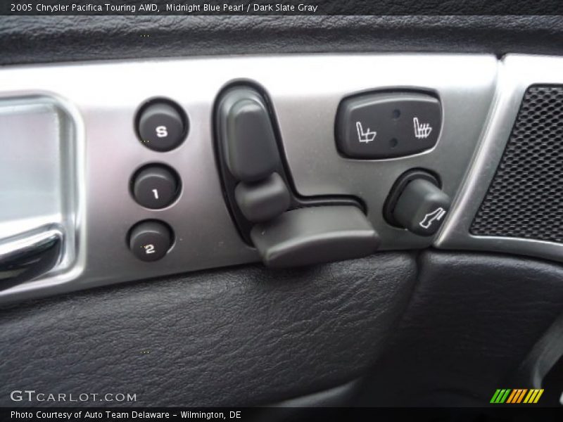 Midnight Blue Pearl / Dark Slate Gray 2005 Chrysler Pacifica Touring AWD