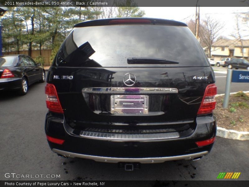Black / Cashmere 2011 Mercedes-Benz ML 350 4Matic