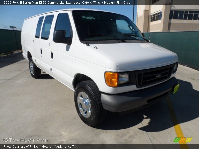 Oxford White / Medium Flint Grey 2006 Ford E Series Van E350 Commercial Extended