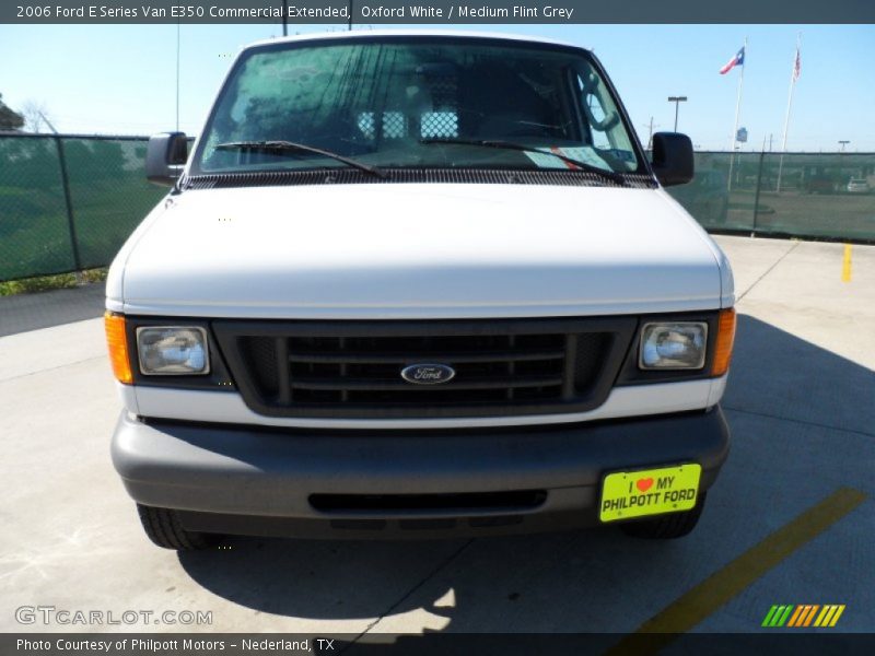 Oxford White / Medium Flint Grey 2006 Ford E Series Van E350 Commercial Extended