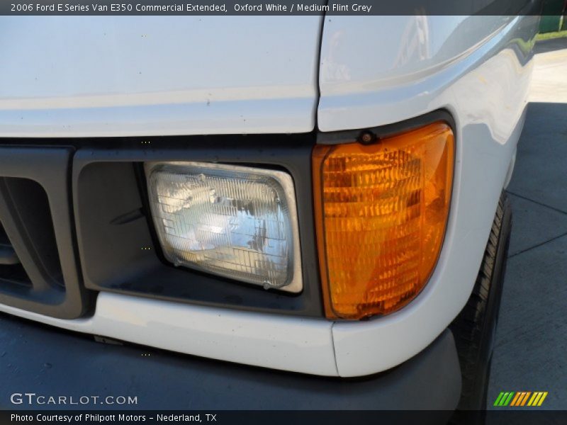 Oxford White / Medium Flint Grey 2006 Ford E Series Van E350 Commercial Extended