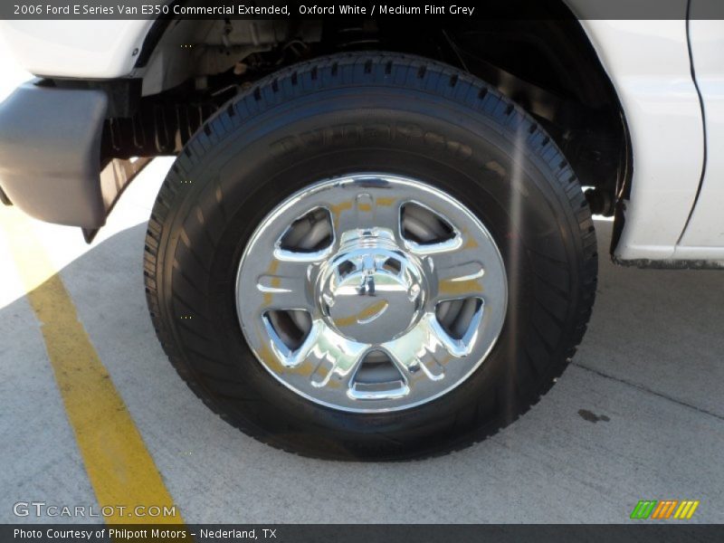 Oxford White / Medium Flint Grey 2006 Ford E Series Van E350 Commercial Extended