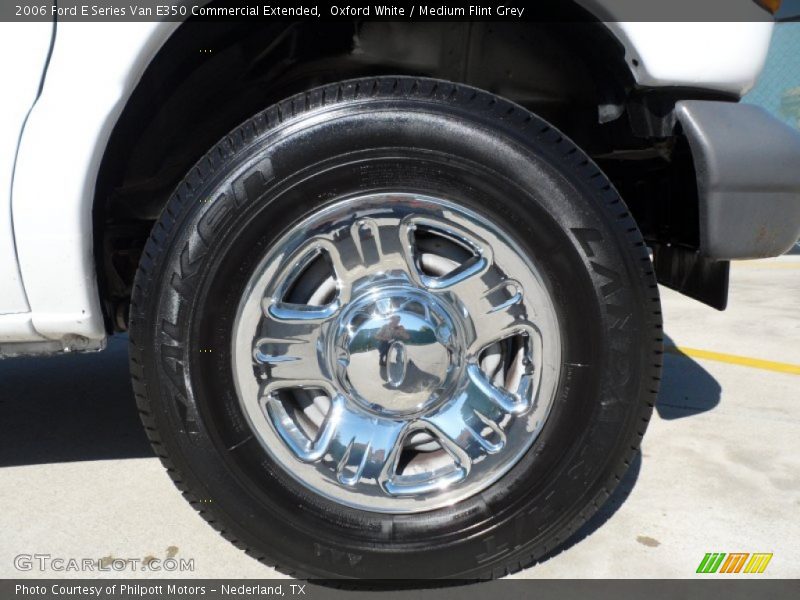Oxford White / Medium Flint Grey 2006 Ford E Series Van E350 Commercial Extended