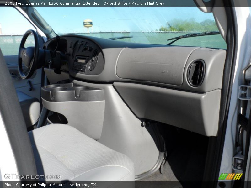 Oxford White / Medium Flint Grey 2006 Ford E Series Van E350 Commercial Extended