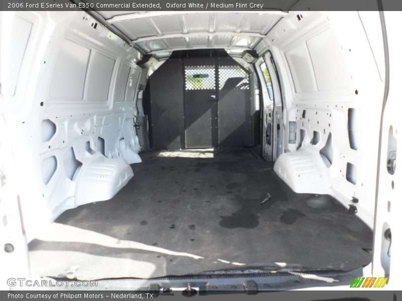 Oxford White / Medium Flint Grey 2006 Ford E Series Van E350 Commercial Extended
