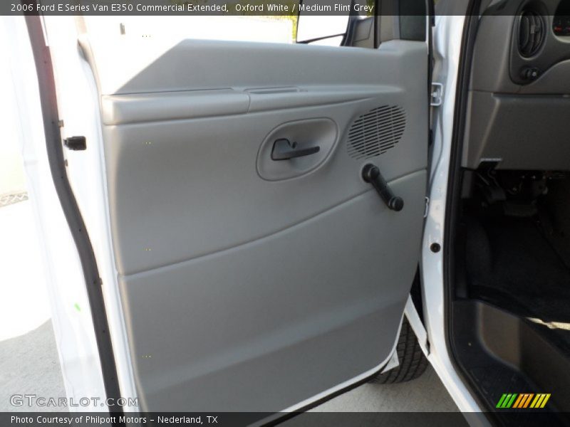 Oxford White / Medium Flint Grey 2006 Ford E Series Van E350 Commercial Extended