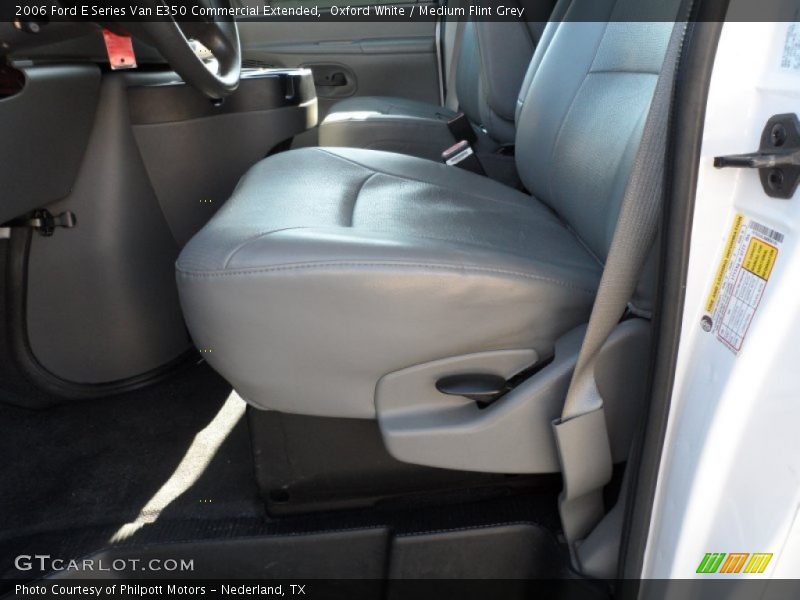 Oxford White / Medium Flint Grey 2006 Ford E Series Van E350 Commercial Extended