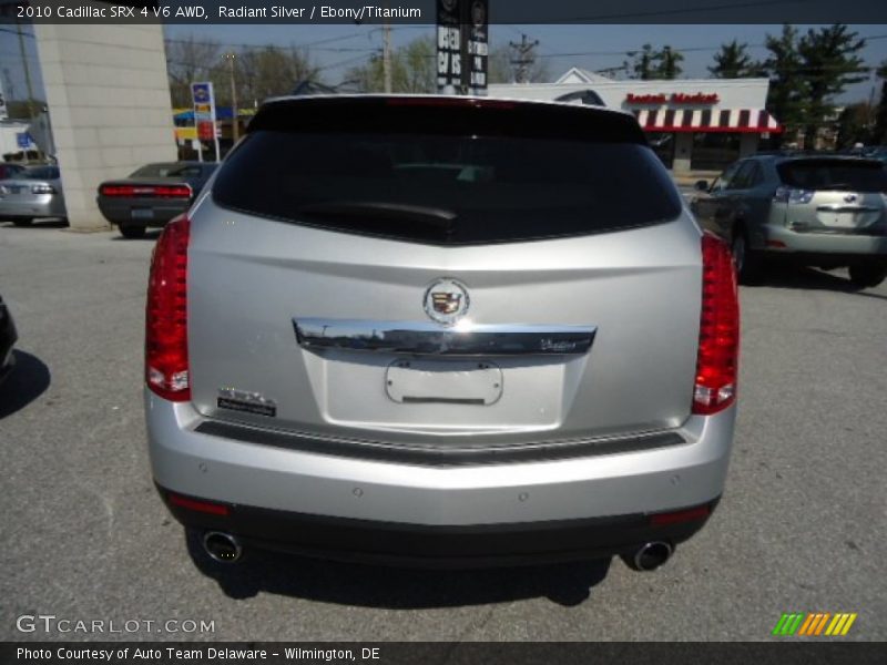 Radiant Silver / Ebony/Titanium 2010 Cadillac SRX 4 V6 AWD