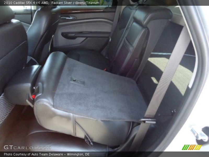 Radiant Silver / Ebony/Titanium 2010 Cadillac SRX 4 V6 AWD