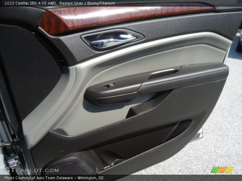 Radiant Silver / Ebony/Titanium 2010 Cadillac SRX 4 V6 AWD