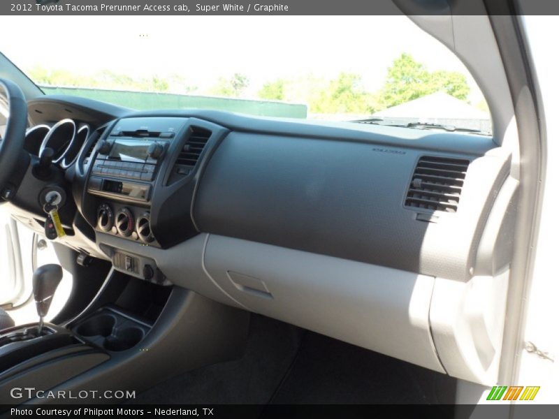 Super White / Graphite 2012 Toyota Tacoma Prerunner Access cab