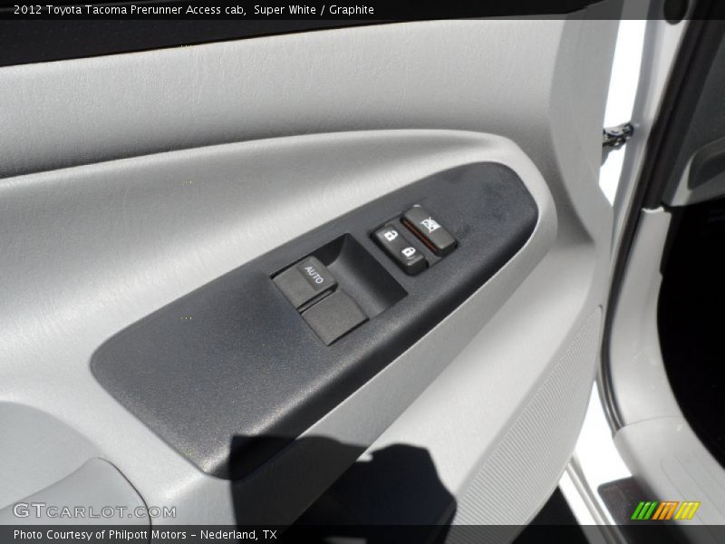 Super White / Graphite 2012 Toyota Tacoma Prerunner Access cab