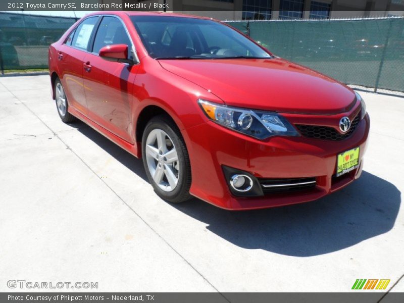 Barcelona Red Metallic / Black 2012 Toyota Camry SE