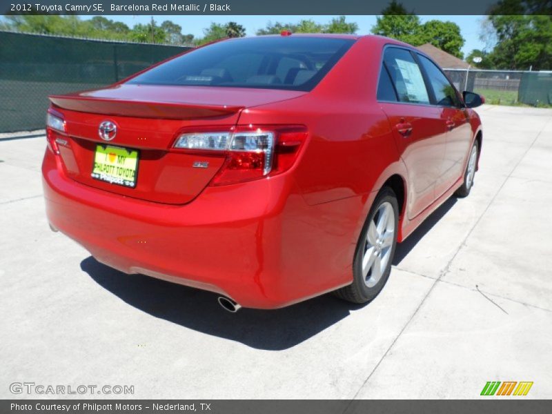 Barcelona Red Metallic / Black 2012 Toyota Camry SE