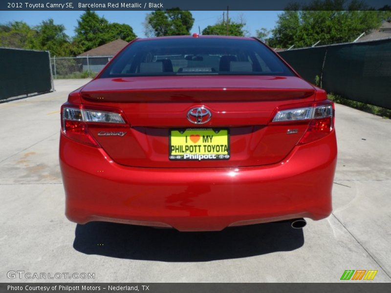 Barcelona Red Metallic / Black 2012 Toyota Camry SE