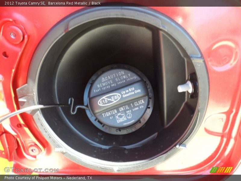 Barcelona Red Metallic / Black 2012 Toyota Camry SE