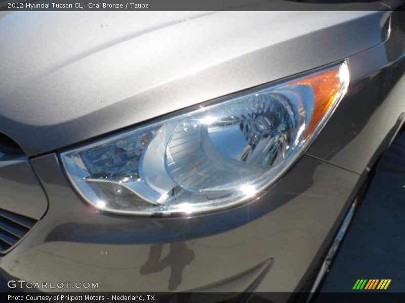 Chai Bronze / Taupe 2012 Hyundai Tucson GL