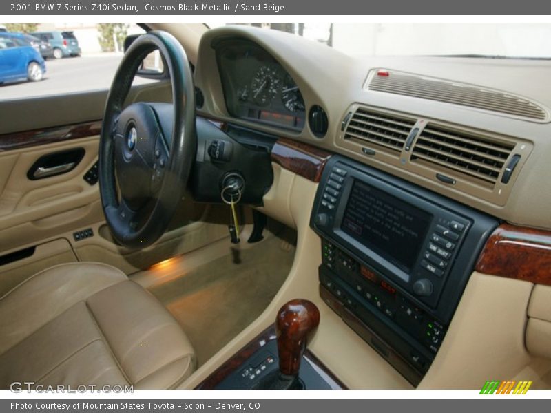 Cosmos Black Metallic / Sand Beige 2001 BMW 7 Series 740i Sedan