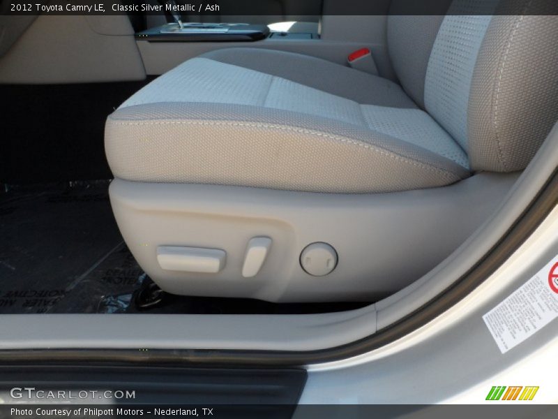 Classic Silver Metallic / Ash 2012 Toyota Camry LE