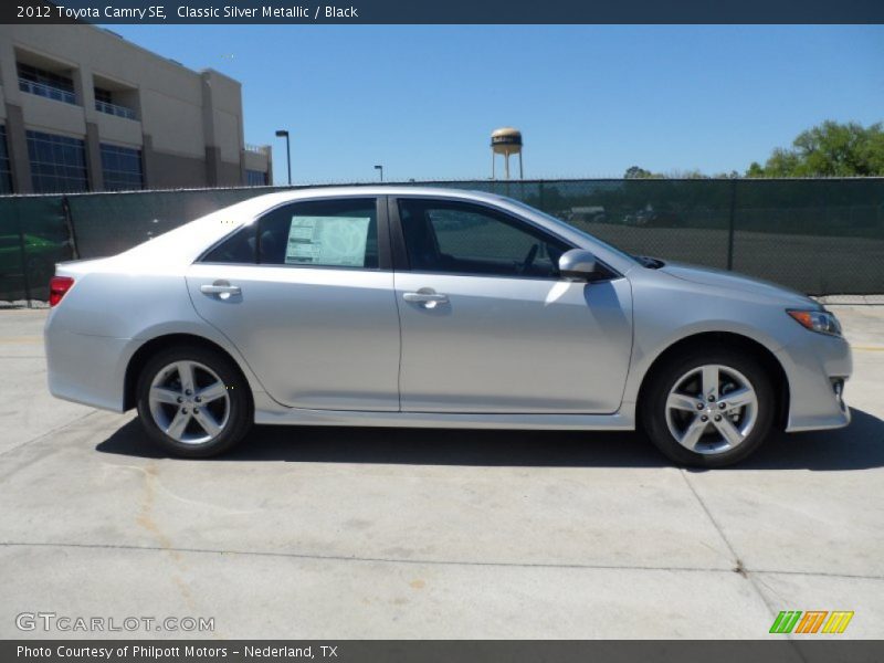 Classic Silver Metallic / Black 2012 Toyota Camry SE