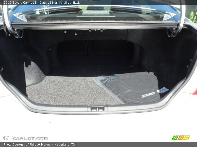 Classic Silver Metallic / Black 2012 Toyota Camry SE