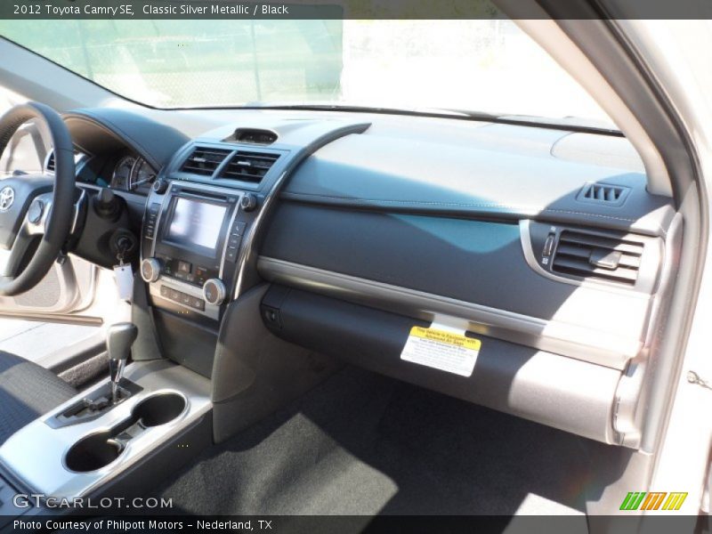 Classic Silver Metallic / Black 2012 Toyota Camry SE