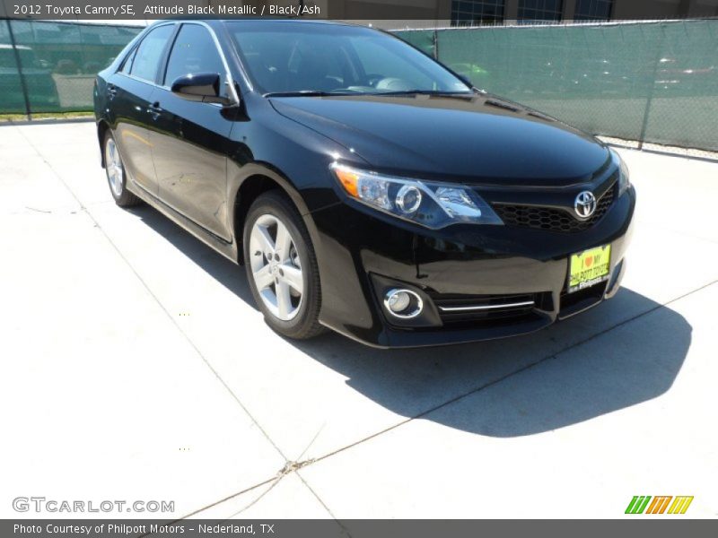 Attitude Black Metallic / Black/Ash 2012 Toyota Camry SE