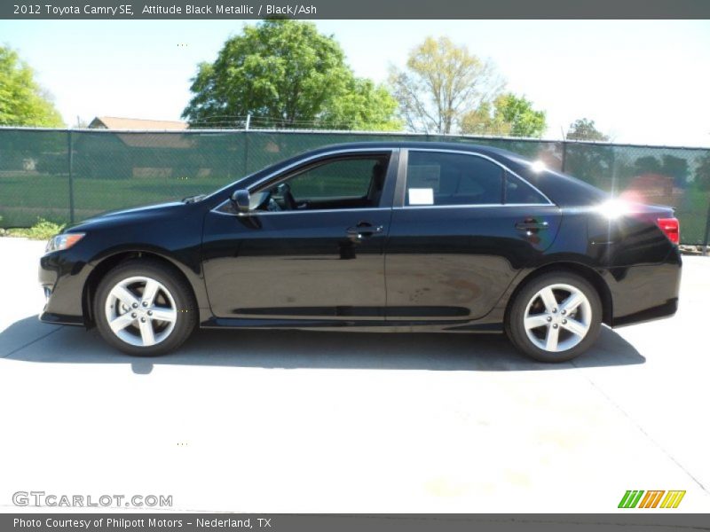 Attitude Black Metallic / Black/Ash 2012 Toyota Camry SE