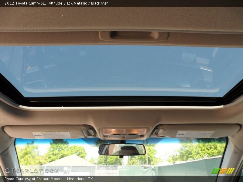 Attitude Black Metallic / Black/Ash 2012 Toyota Camry SE