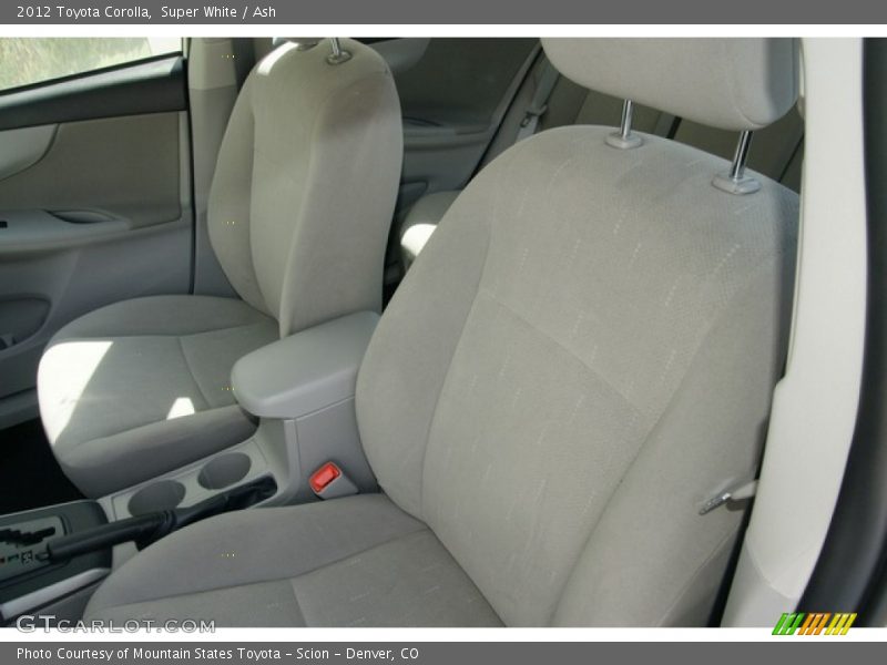 Super White / Ash 2012 Toyota Corolla